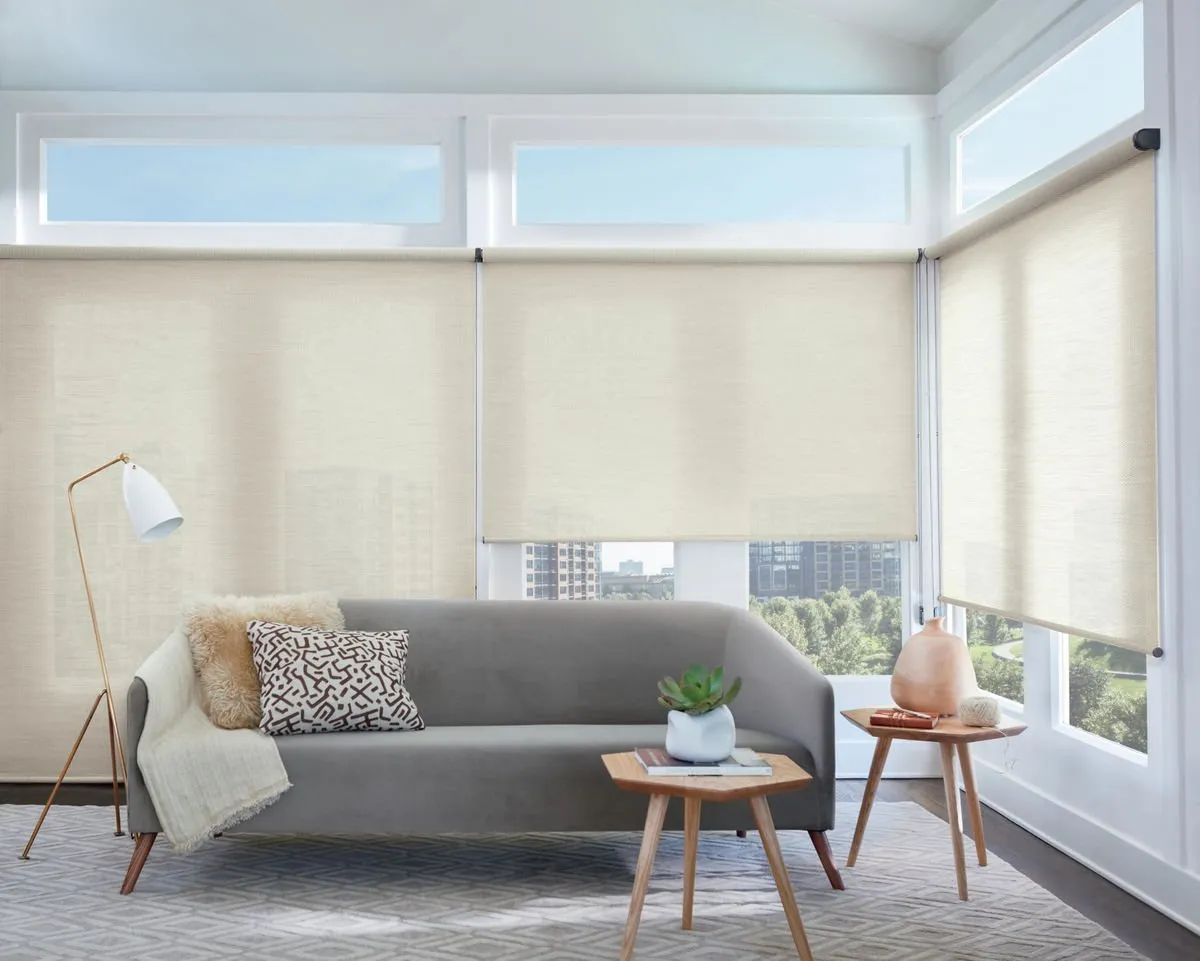 alustra woventextures rollershade whitemodern livingroom hunterdouglas fashioninteriors 2020.jpga 2880w