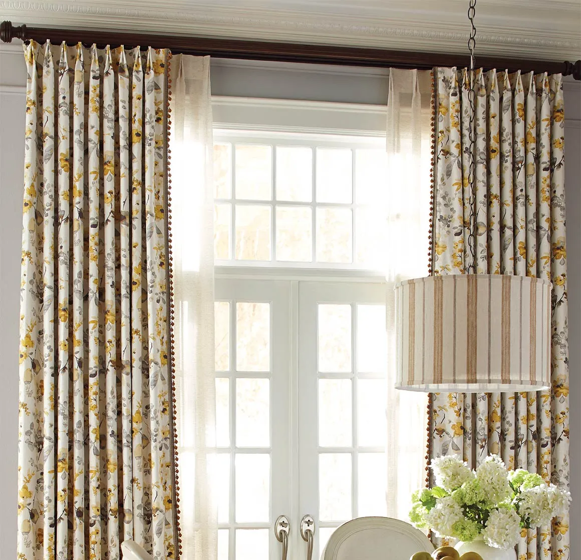 Euro Pleat Drapery Fabricut Trend Traditional Livingroom De 817d 28