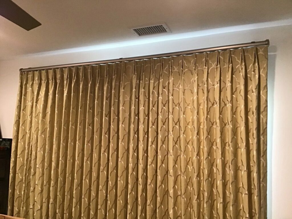 Hunterdouglas Blackout Curtain Drapery Bedroom Gold Fashioninteriors 2024