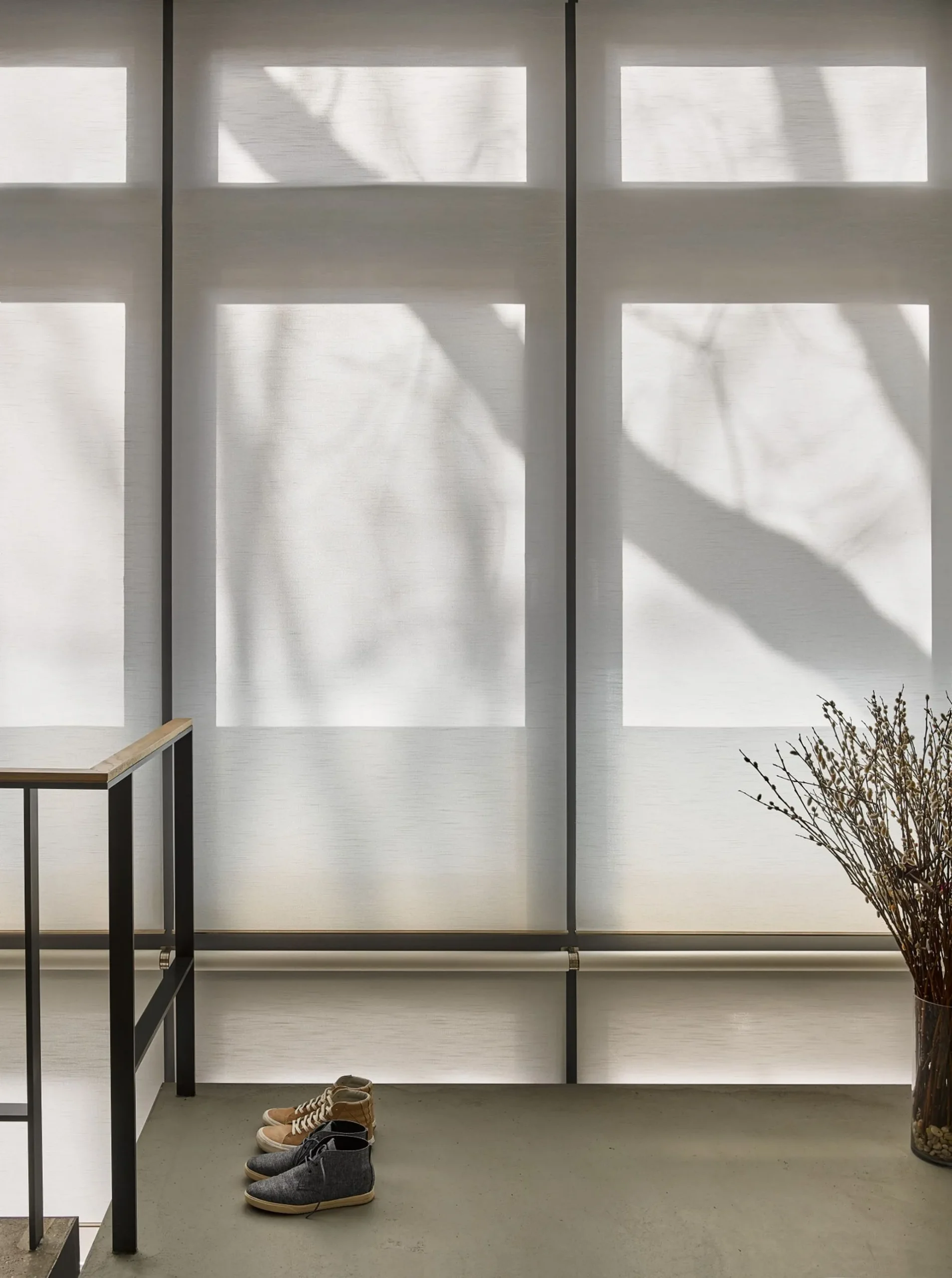 Lutron Palladiom Roller Shade Privacy Sheers Fashioninteriors 2024