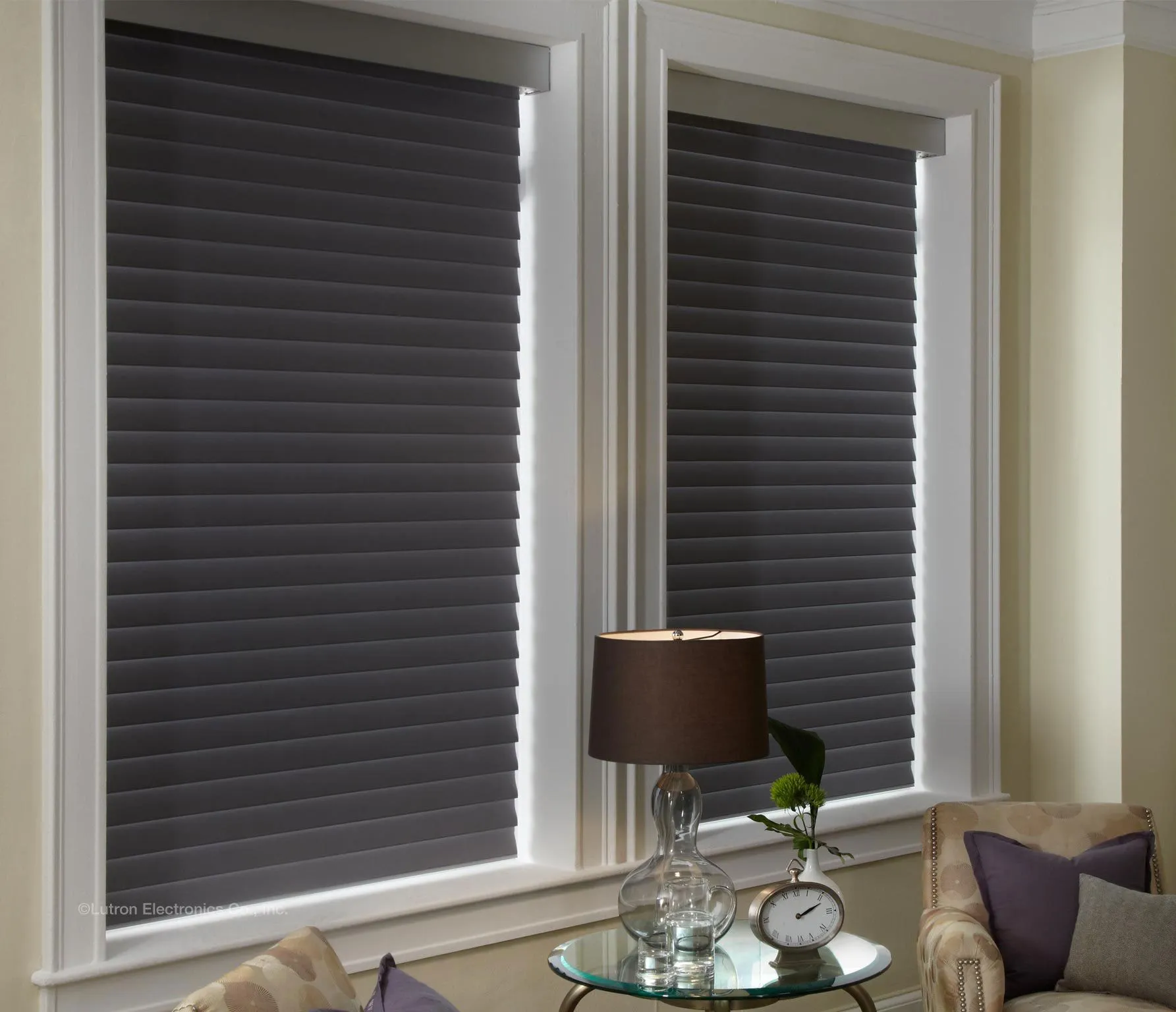 Lutron Sivioa Qs Horizontal Sheer Blinds Gray Livingroom Fashioninteriors