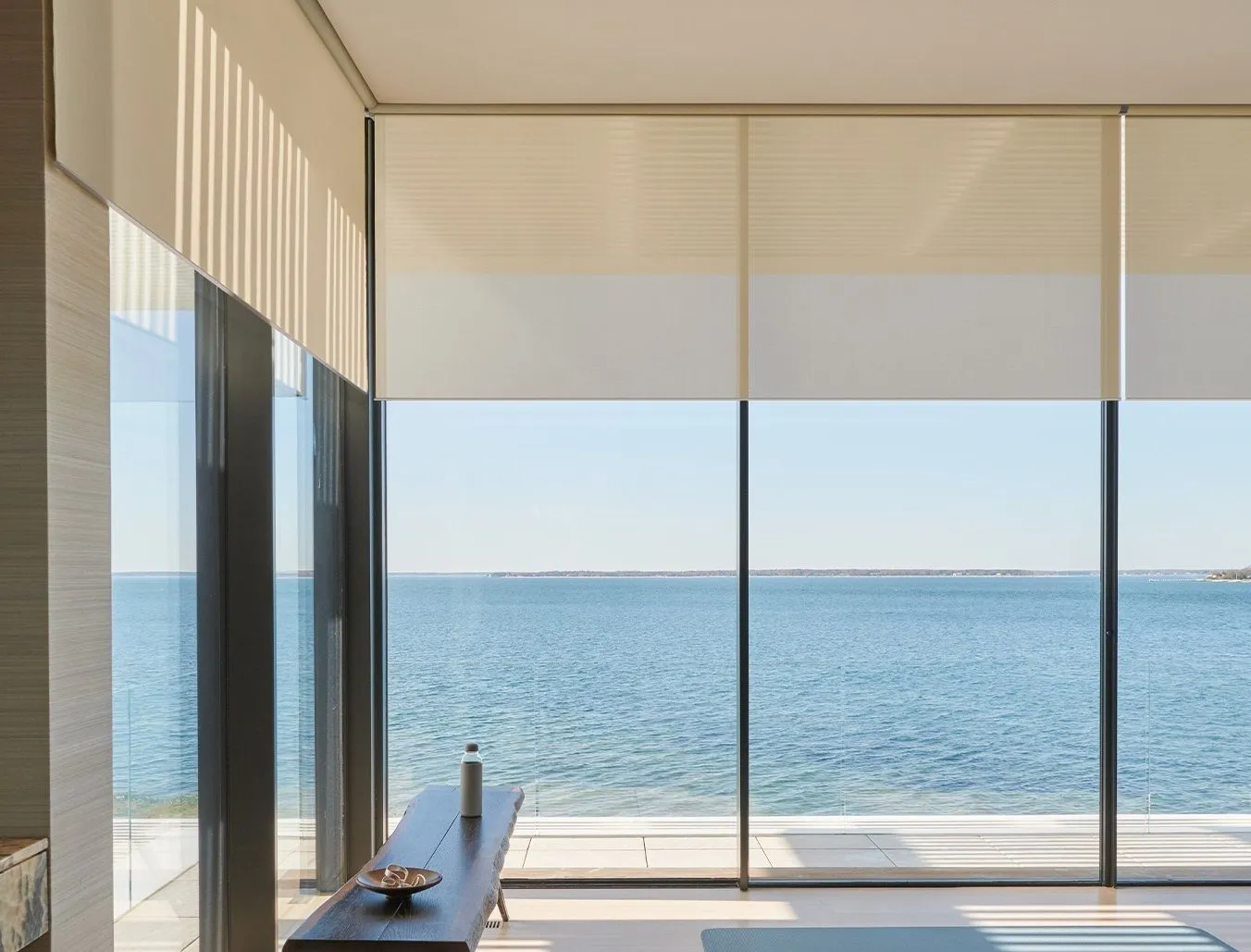 Lutron Sivoia Qs Rollershade Fashioninteriors Sheer Beige Modern Beachhouse