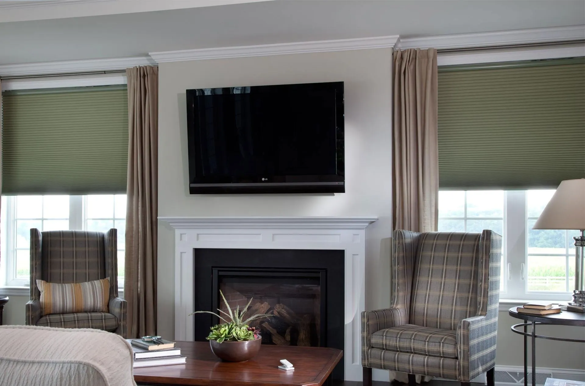 Lutron Sivoia Qs Triathlon Battery Honeycomb Shades Green Livingroom Fashioninteriors