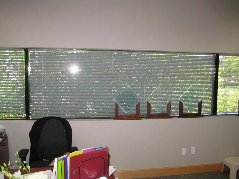 Aluminum Metal Mini Blinds Office Commercial Hunterdouglas Fashioninteriors 2019