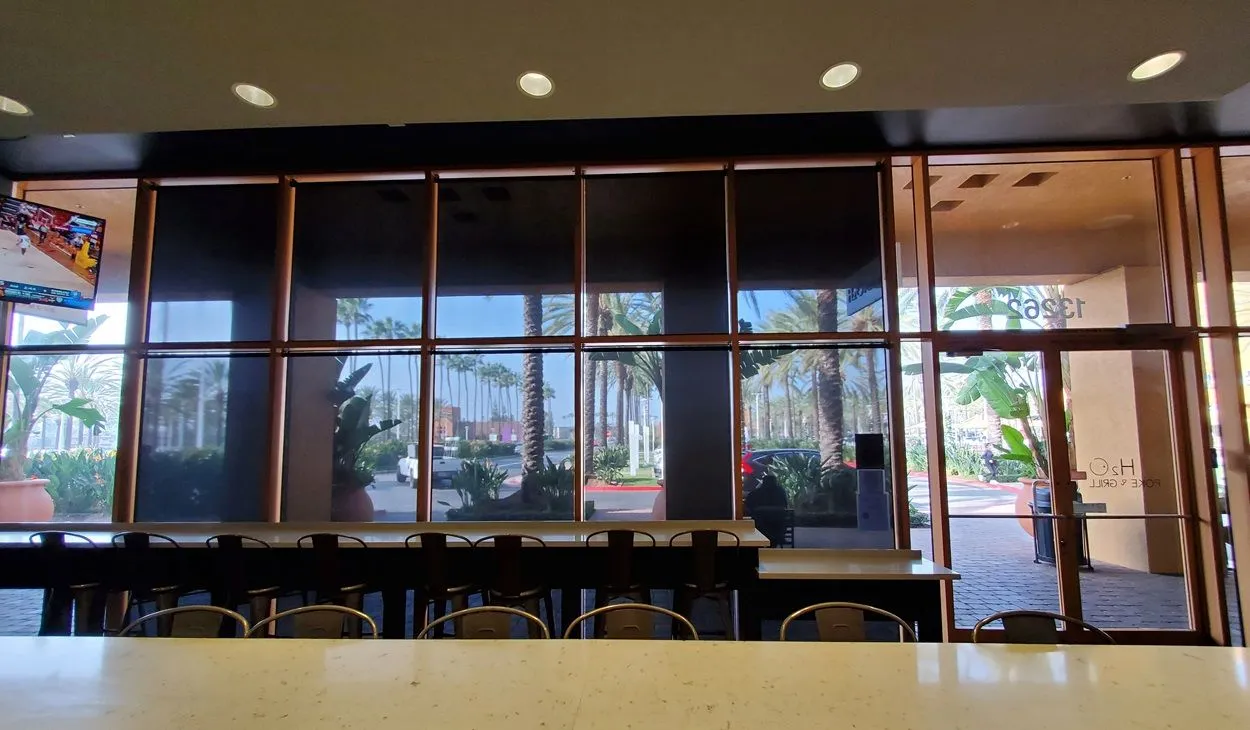 Commercial Shades 20