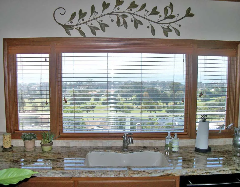 Custom 2inch Wood Blinds Decorative Valance Open Inside Mount Cord Tilt Kitchen Sink Window Hunterdouglas Fashioninteriors 2009