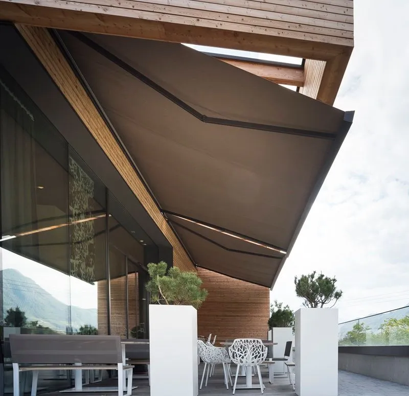 Quibica Flat Kedurasol Retractable Awning Fashioninteriors 11