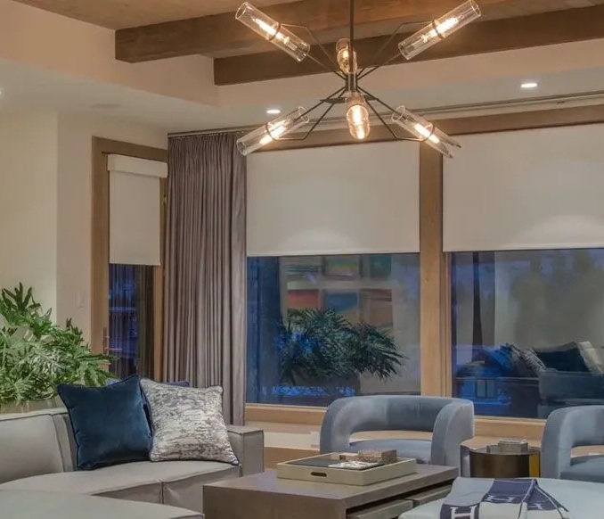 Lutron Modern Livingroom Fashioninteriors Banner 2022
